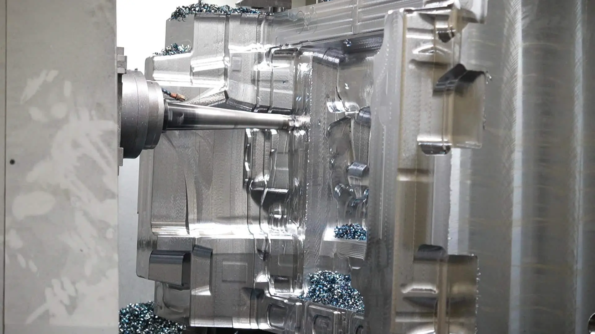 Demonstration of the Mold<br> Processing Procedure